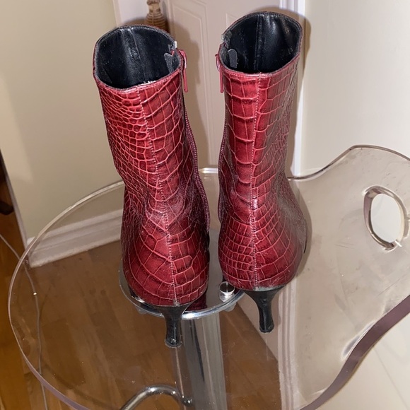 Marcello Pace snakeskin style pointy boots  in rich mahogany shade. - Picture 4 of 6